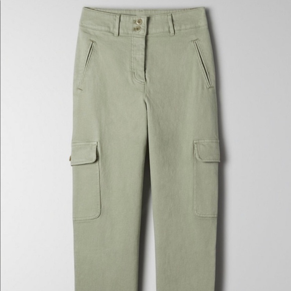 Wilfred Free Modern Cargo